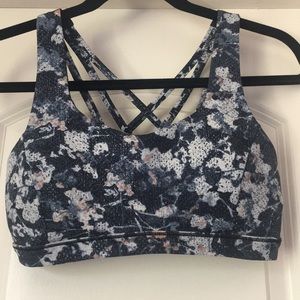 Lululemon Free to be Serene sports bra 6